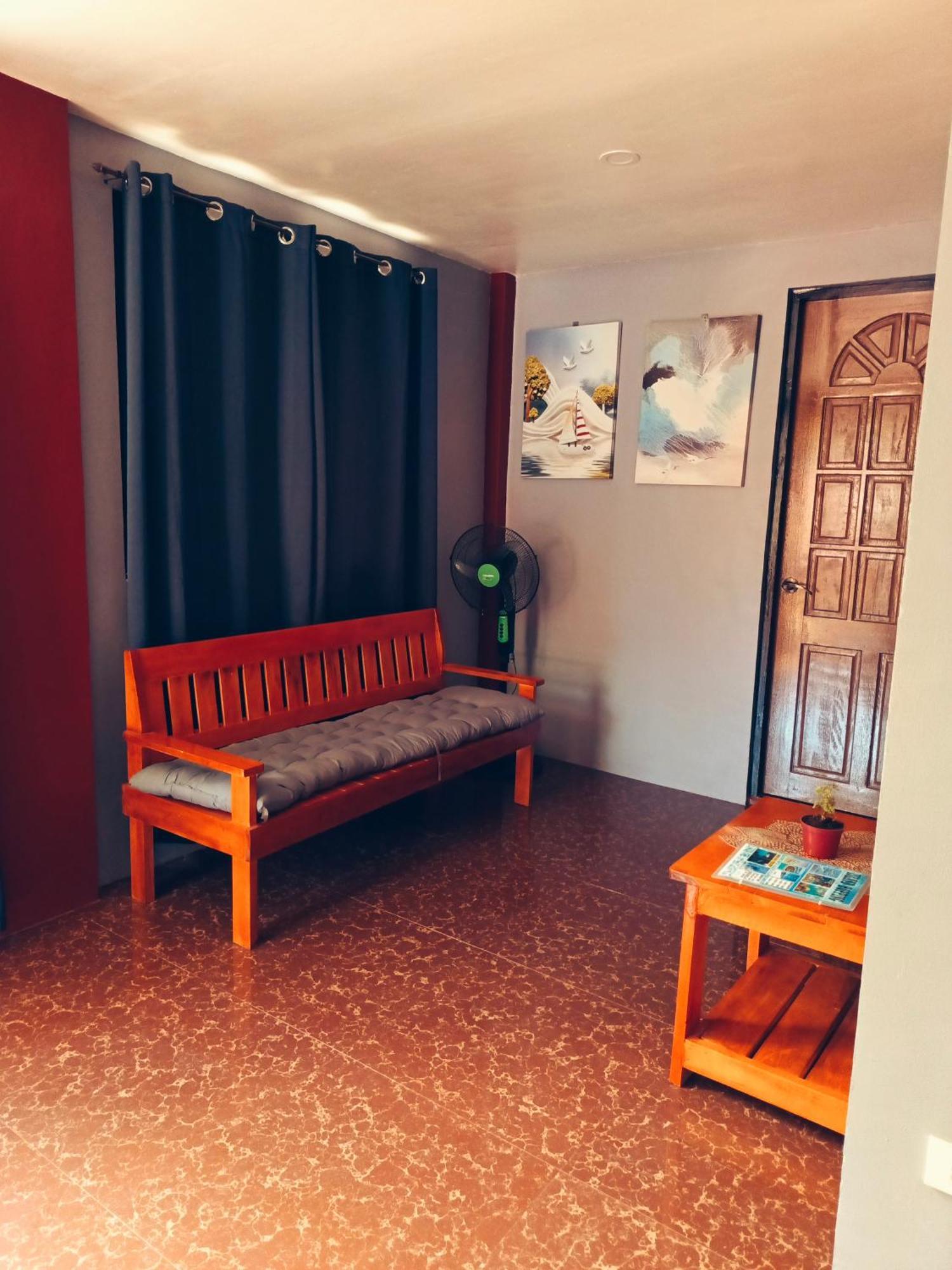 Peace Lily Studio Apartments 팡라오 외부 사진