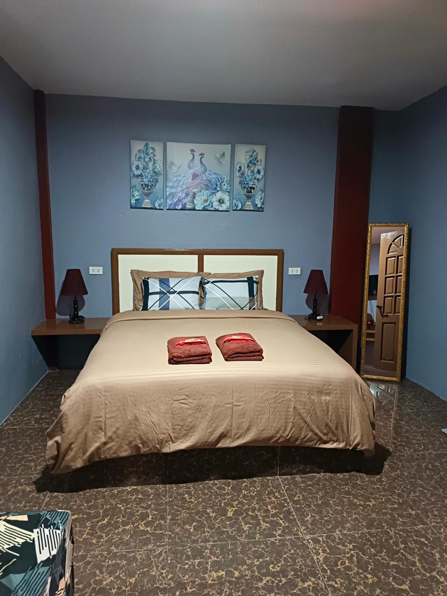 Peace Lily Studio Apartments 팡라오 객실 사진
